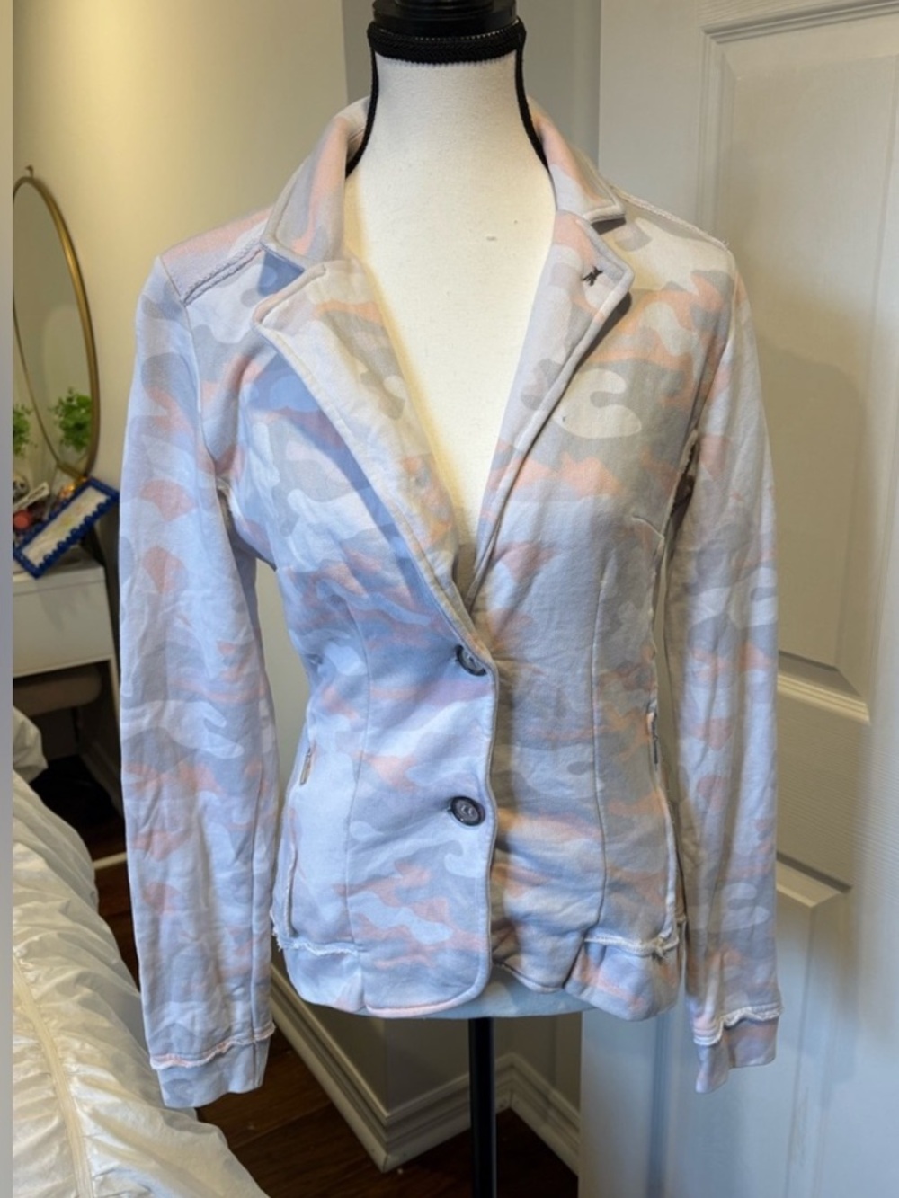 Freida & Freddies Pink Camo Stretch Knit Blazer Jacket Size M 38